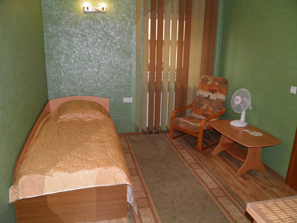 Magnat Hotel Мукачеве Стая снимка