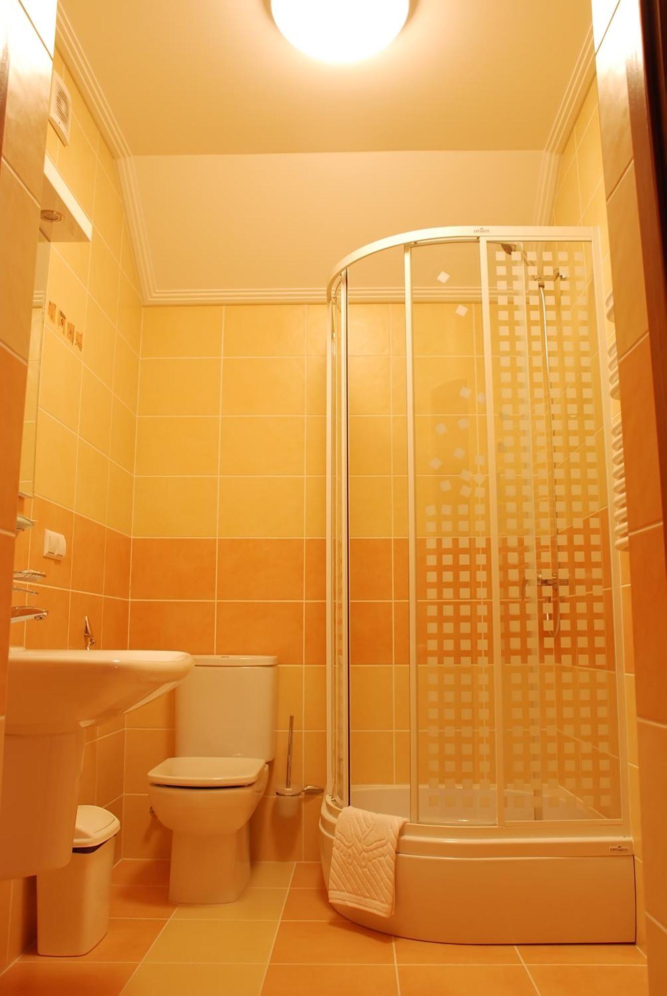 Magnat Hotel Мукачеве Екстериор снимка