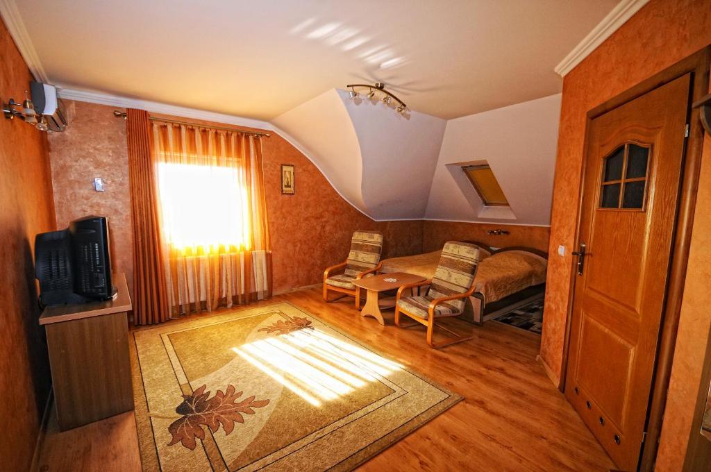 Magnat Hotel Мукачеве Стая снимка