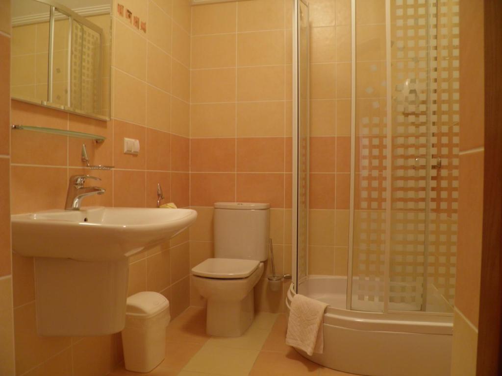 Magnat Hotel Мукачеве Стая снимка